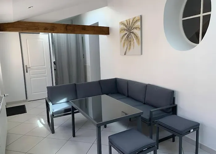 Holiday home Maison De 1 A 8 Personnes Entierement Renovee